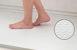 ■ 足ピタフロア