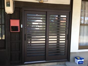 たった1日で玄関ドアリフレッシュ工事