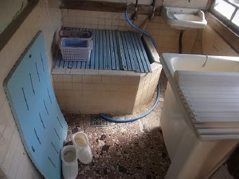 水廻り　設備機器　交換　風呂　戦後　日本　住宅　寿命　短い　間取り　変更　リフォーム　難しい