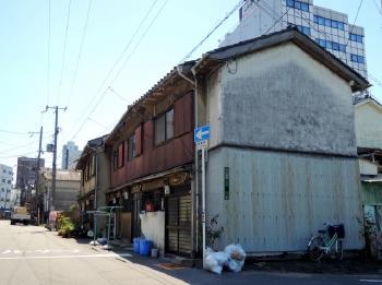 戦後　日本　住宅　寿命　短い　間取り　変更　リフォーム　難しい