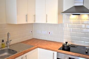 キッチン　種類　アイランドキッチン　ペニンシュラキッチン　I型キッチン　L型キッチン