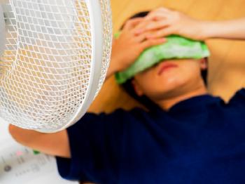 部屋が暑いときの対策方法とは？暑くなってしまう原因も解説します！