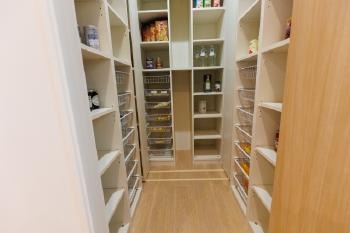 パントリー　キッチン　ポイント　回遊導線　置くもの