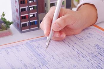 リフォームローン　種類　変動金利　固定金利　借入可能期間　借入可能金額　担保