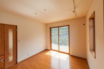 寒さ　対策　窓　リフォーム　樹脂サッシ　ペアガラス　エコガラス　窓全体　内窓