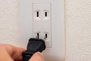 リフォーム　後悔　スイッチ　数　位置　収納場所　イメージ　違う　家　塗料　カレンダー