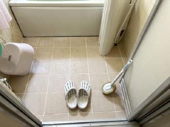 風呂 古い 床 壁 リニューアル DIY