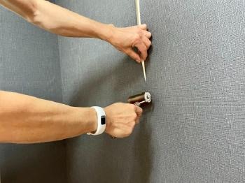 壁紙　クロス　カビ　張り替え　除去　結露対策　除湿器　家具　配置