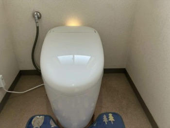 自動除菌で清潔感が続く「TOTO　ネオレスト」