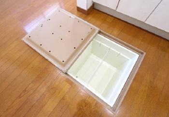 リフォーム　収納　床下収納