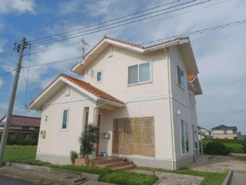 屋根も壁もピカピカ☆彡