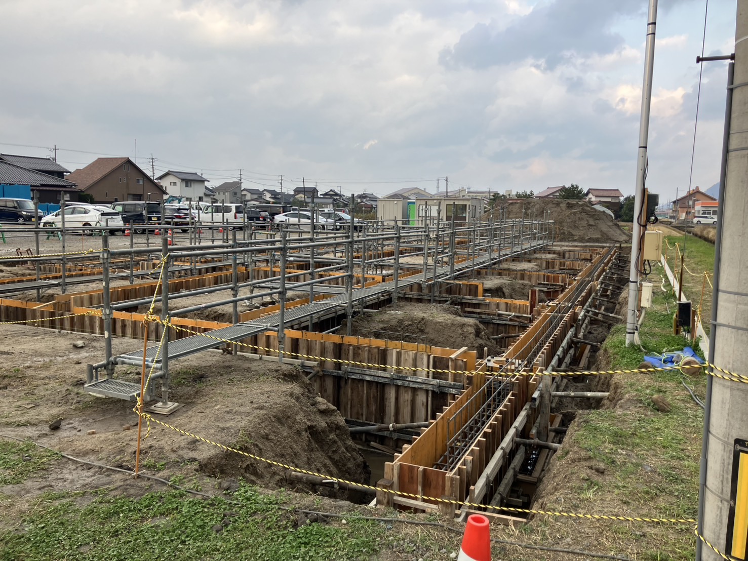 新社屋ストーリー④～基礎型枠組～