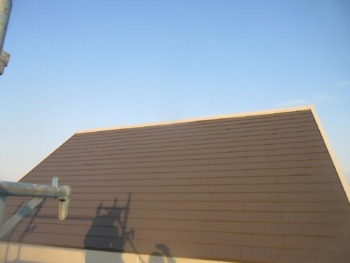 店舗の屋根のリフォームお任せ下さいませ☆