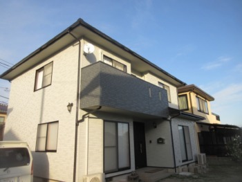 屋根・外壁塗装☆アステック人気色のチャコール×ガルグレー