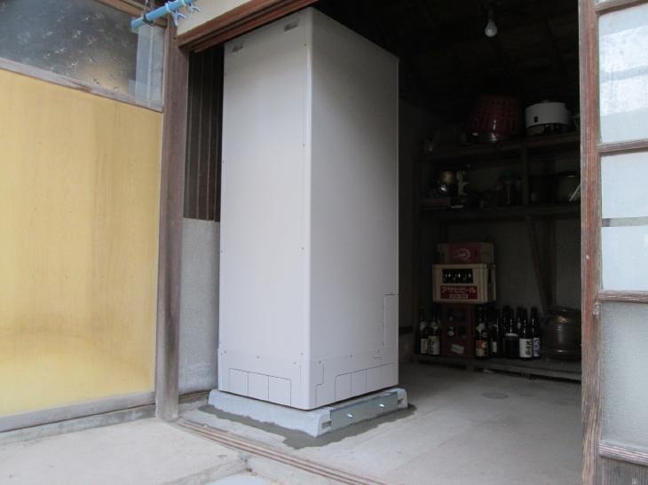 給湯専用電気温水器からフルオートタイプのエコキュートへ☆