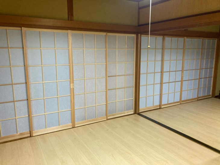 ワーロン障子に変えて猫ちゃんもうれしい☆