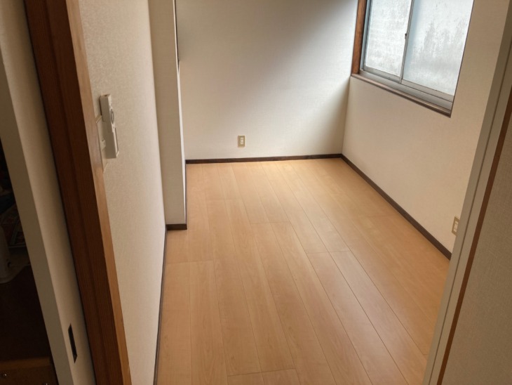 たわんでいる床を断熱フロアにCHANGE！！