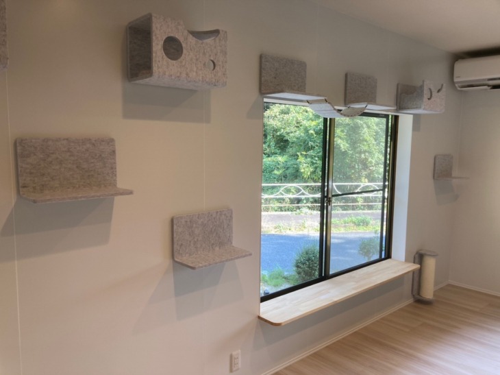 LIXILの猫壁（にゃんぺき）で愛情たっぷりのオリジナルキャットウォーク設置です(=^・^=)