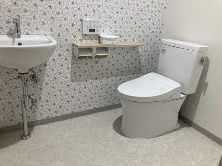 水まわりリフォーム　クロス・床張り替え　事例