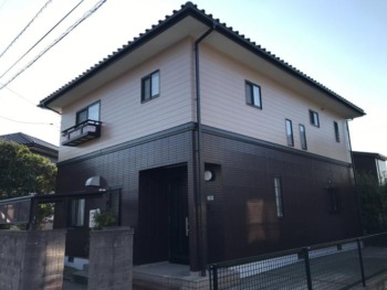 色あせた外壁が一新！アステックペイントで落ち着いた外観に生まれ変わりました